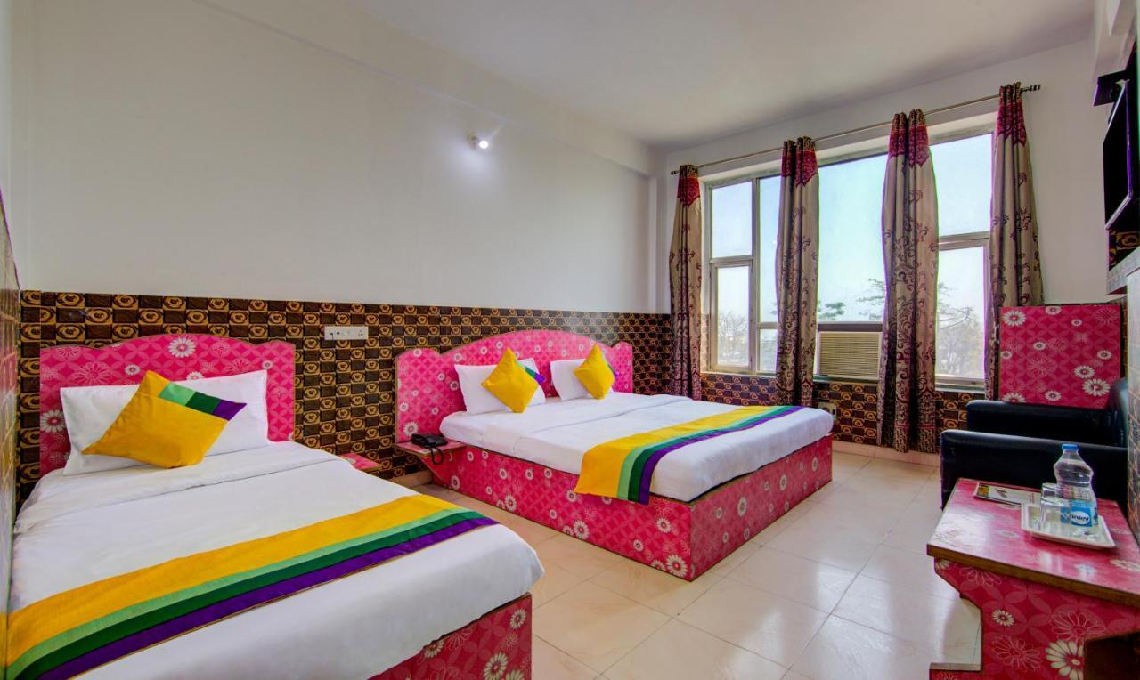 קטרה Itsy Hotels Satya Shree מראה חיצוני תמונה